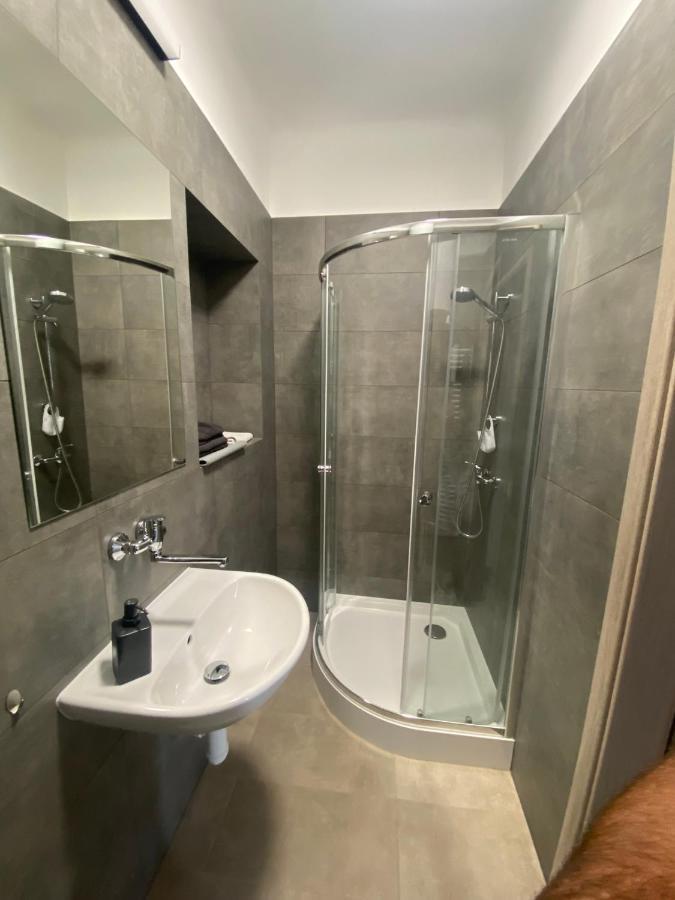 Cerna Ruze - Apartman 3 Plzeň Exterior foto